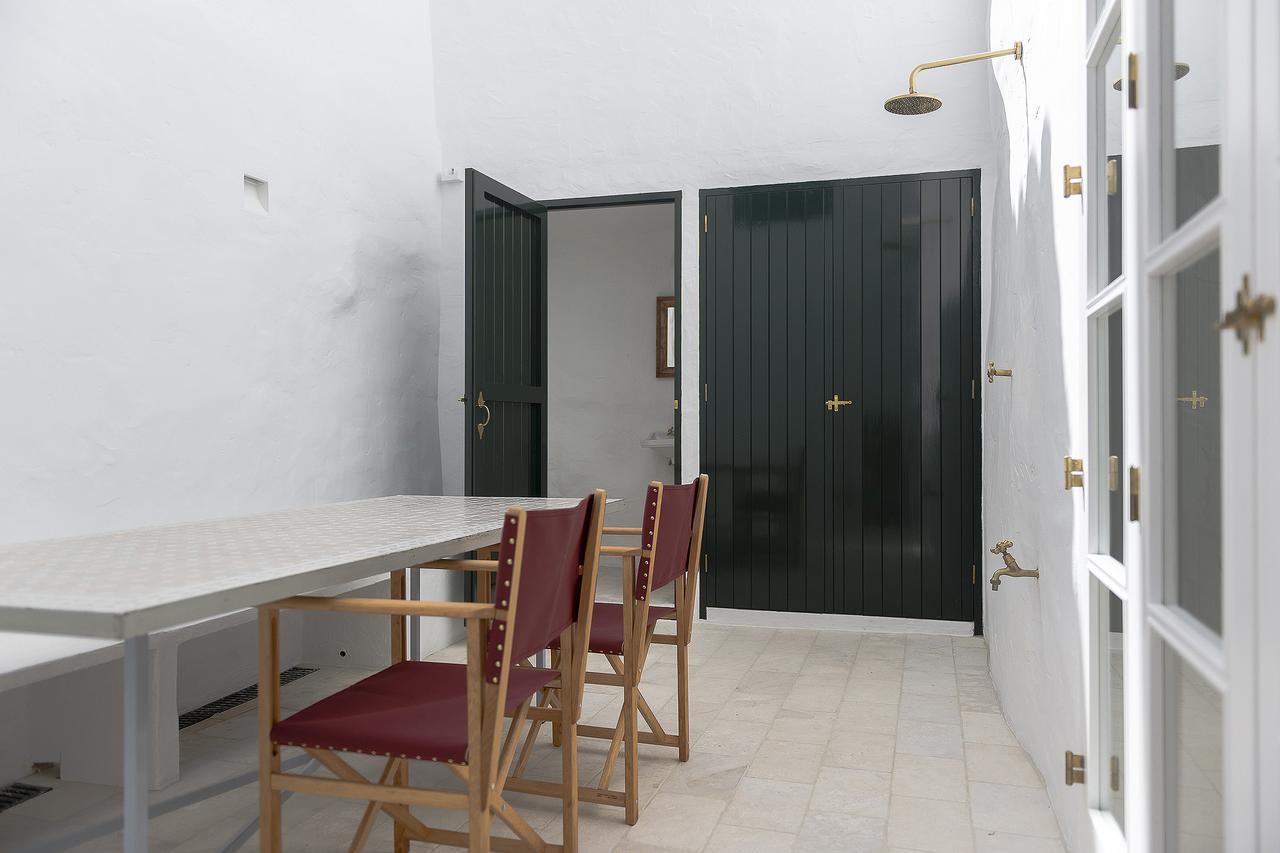 Qui No Passa Villa Ciutadella  Exteriör bild