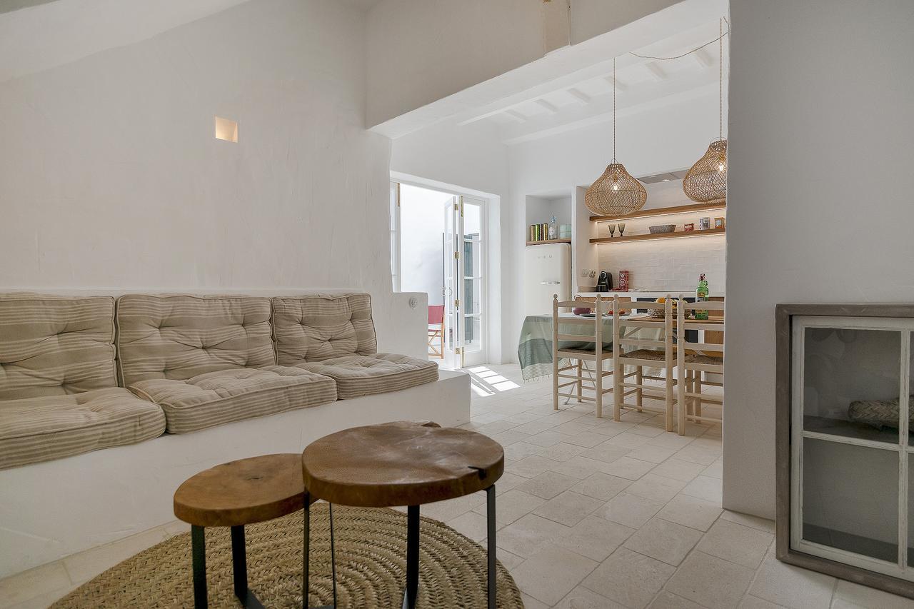 Qui No Passa Villa Ciutadella  Exteriör bild